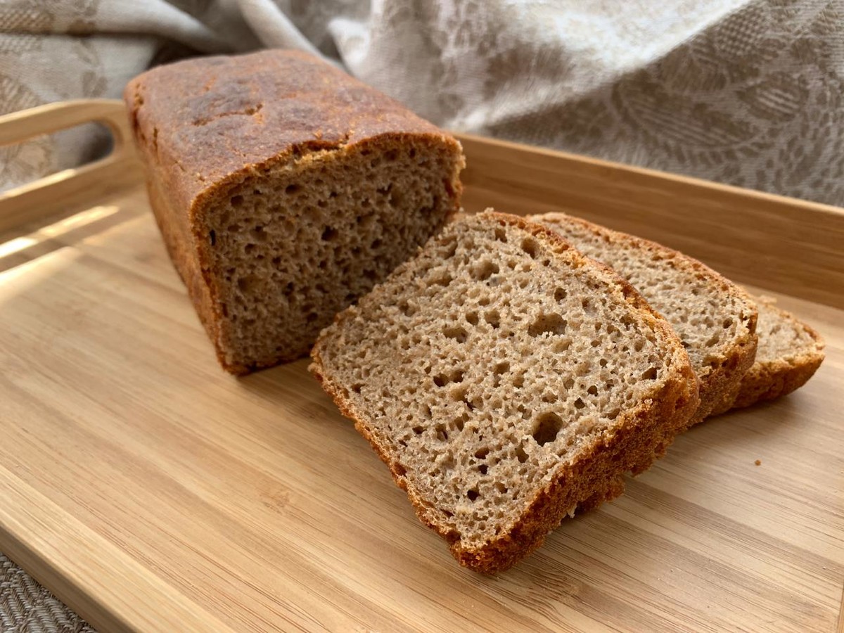 Классический рецепт ржаного хлеба. Ржано-пшеничный хлеб. Ржано-пшеничный цельнозерновой хлеб. Хлеб деревенский ржано-пшеничный. Хлеб пшеничный пшенично-ржаной.